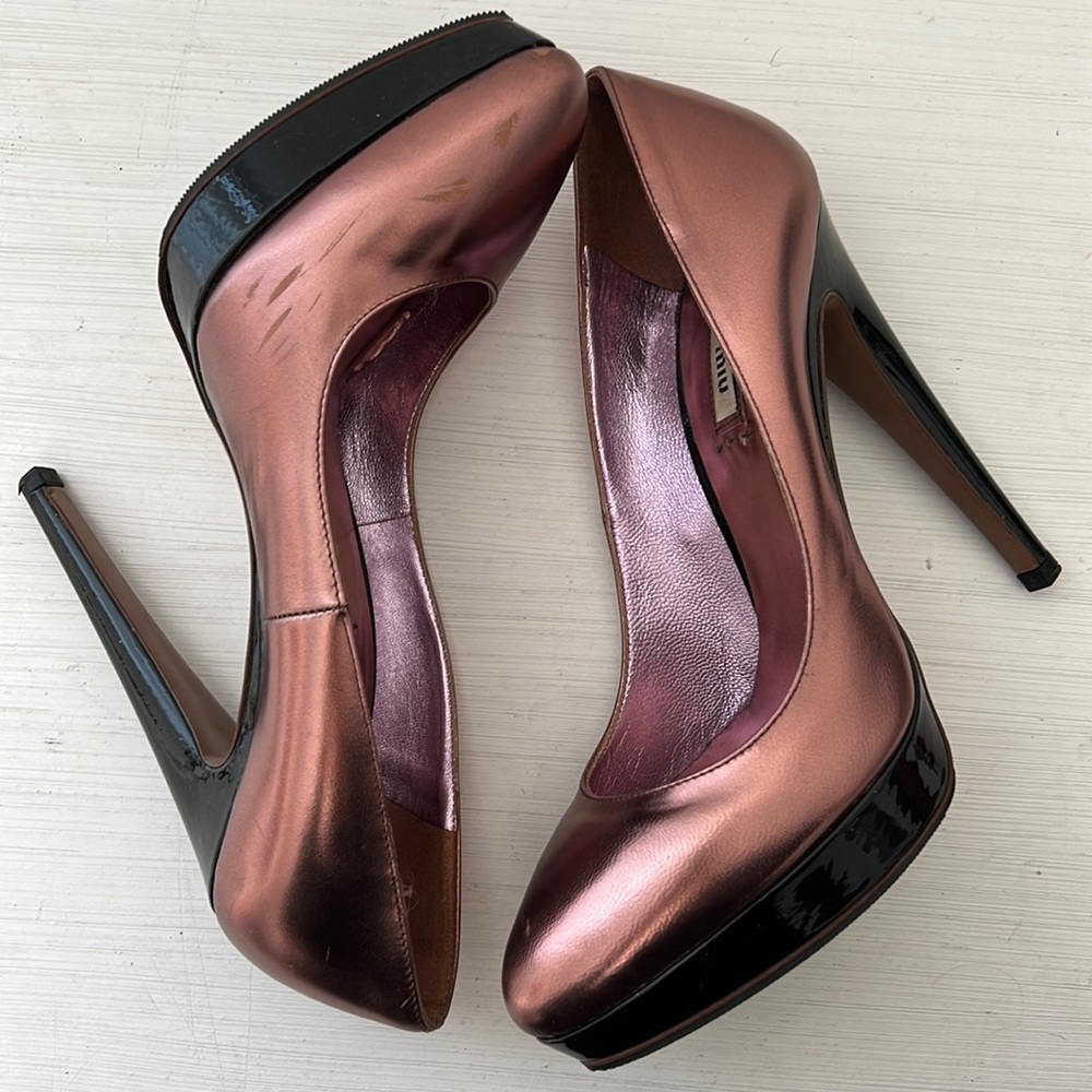 Miu Miu leather heels